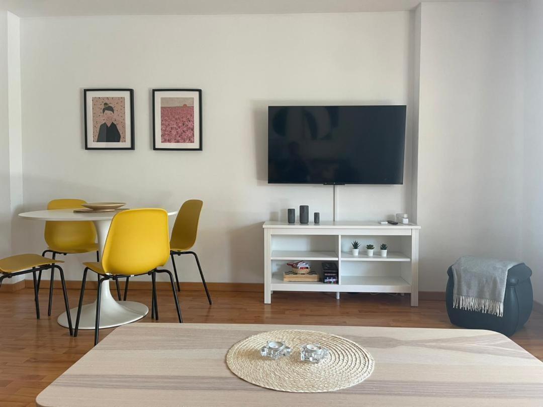 Calido Apartamento Con Gran Terraza Y Vistas A 600 Metros Del Mar Бенальмадена Экстерьер фото